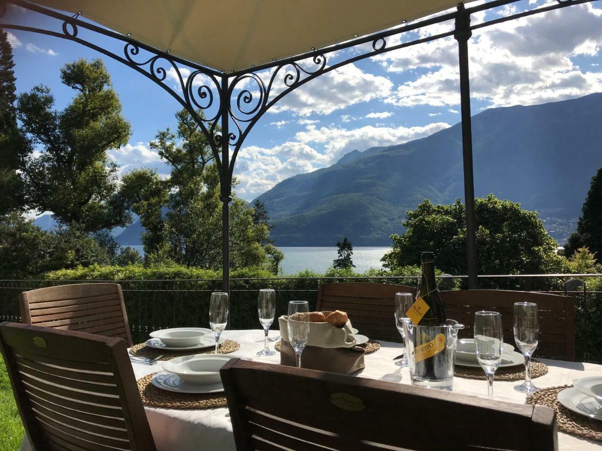 Villa Giardino 데르비오 외부 사진